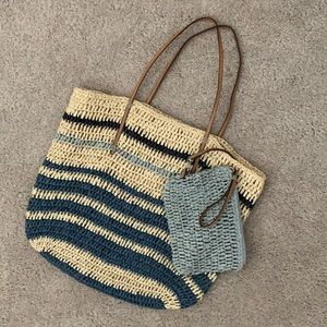 NWOT LOFT Striped Straw Beach Bag With Pouch